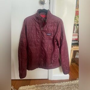 Women’s Patagonia size small nano puff jacket